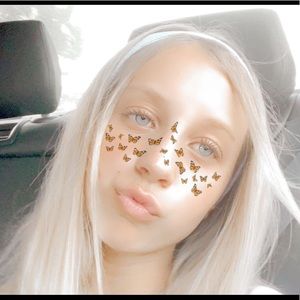 Meet your Posher, Bella